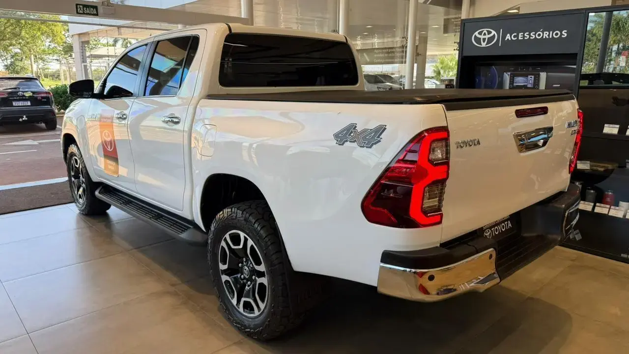 galeria HILUX