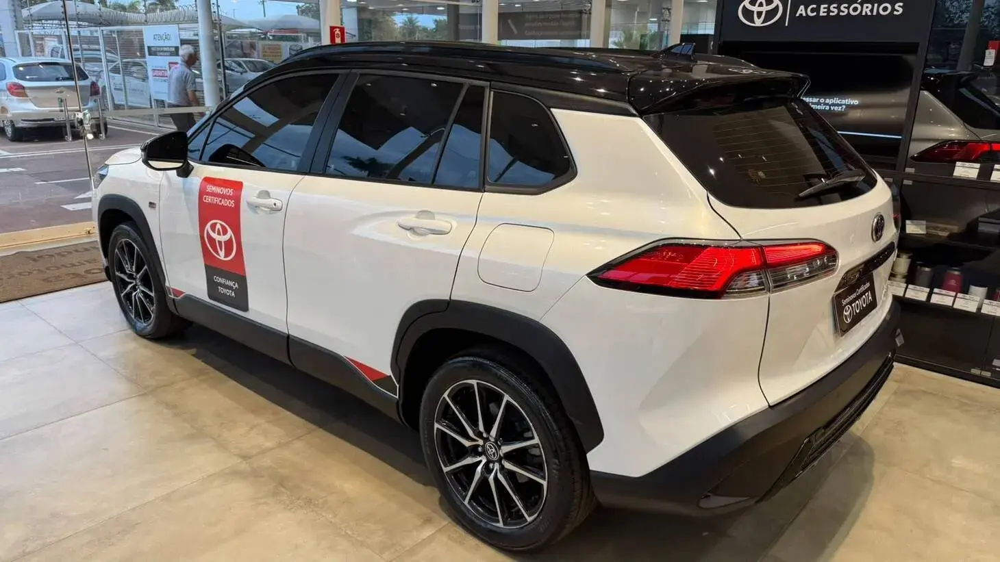 galeria COROLLA CROSS