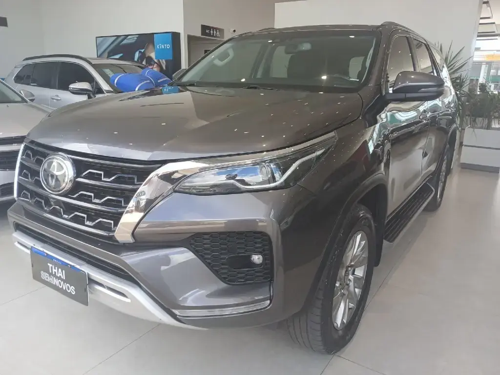 galeria HILUX SW4