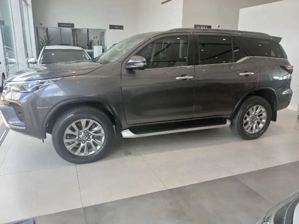 galeria HILUX SW4