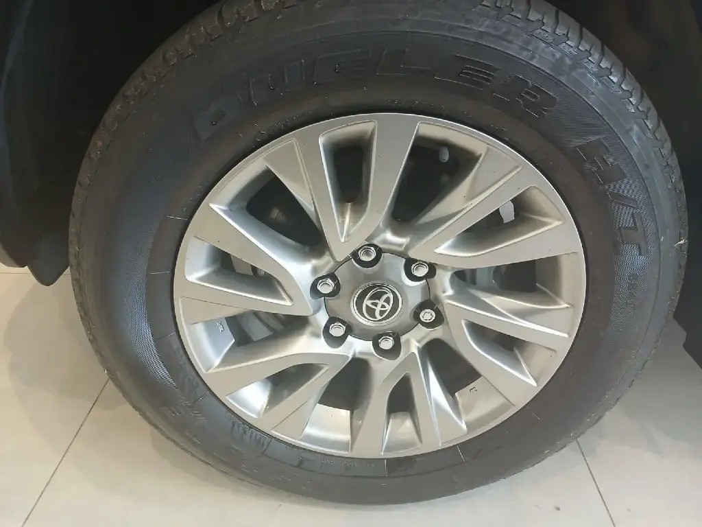 galeria HILUX SW4