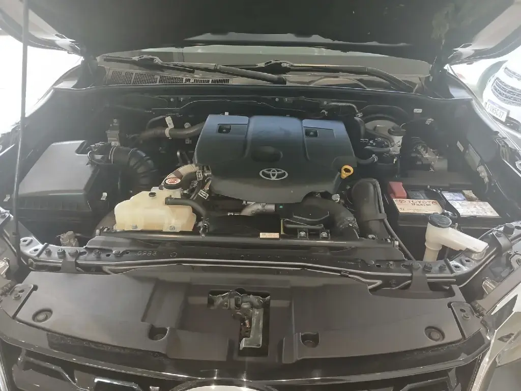 galeria HILUX SW4