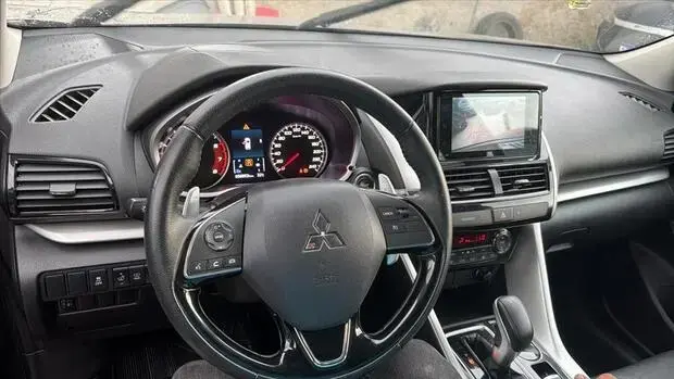 Mitsubishi ECLIPSE CROSS 1.5 MIVEC TURBO GASOLINA HPE CVT