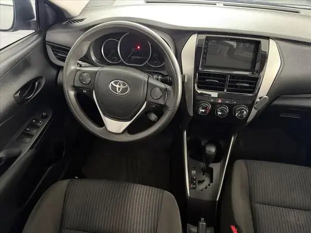Toyota YARIS 1.5 16V FLEX XL PLUS CONNECT MULTIDRIVE