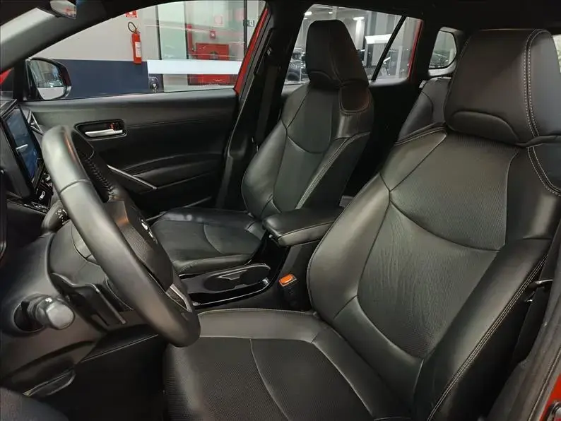 galeria COROLLA CROSS