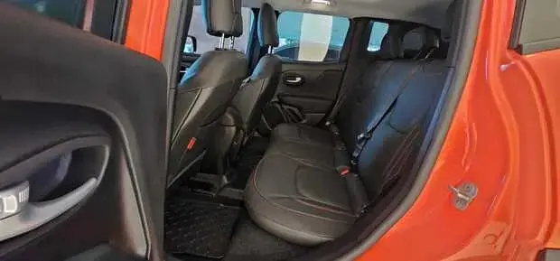 Jeep Renegade Trailhawk T270 1.3 Turbo 4x4