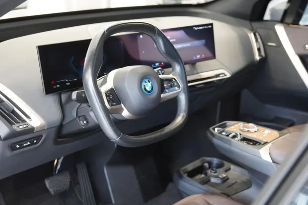 Bmw iX ELÉTRICO XDRIVE40