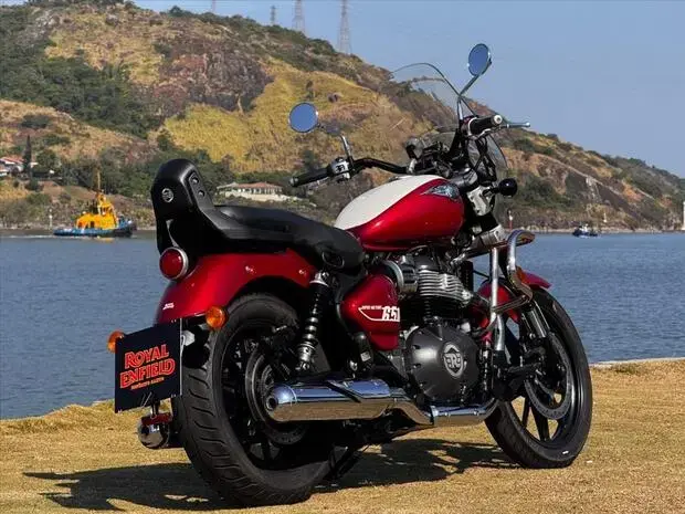 Royal Enfield METEOR 650 CELESTIAL