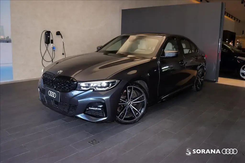 galeria 320i