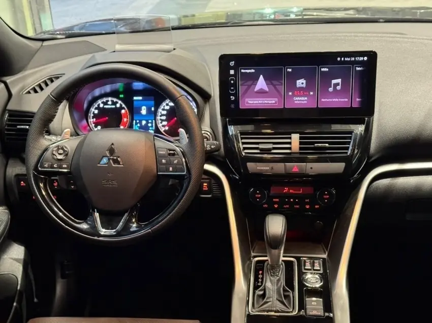 galeria ECLIPSE CROSS
