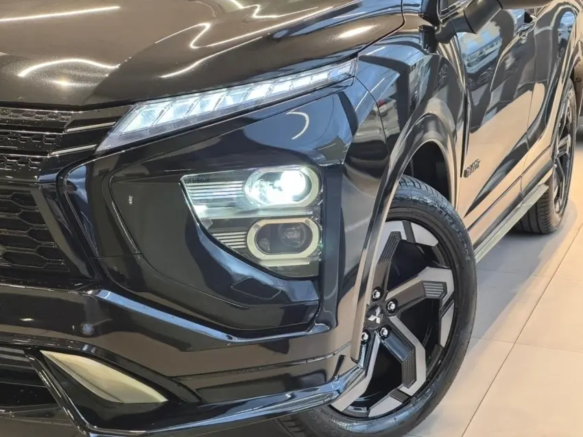 galeria ECLIPSE CROSS