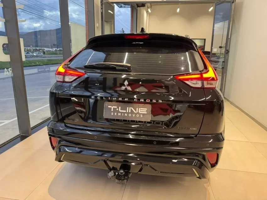 galeria ECLIPSE CROSS