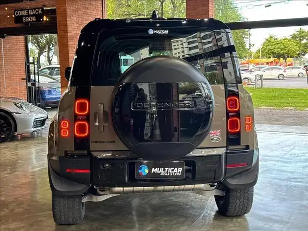 Land Rover DEFENDER 2.0 P300 GASOLINA 110 SE AWD AUTOMÁTICO