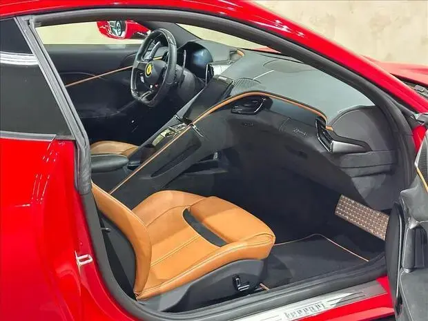 Ferrari ROMA 3.9 V8 TURBO GASOLINA F1-DCT