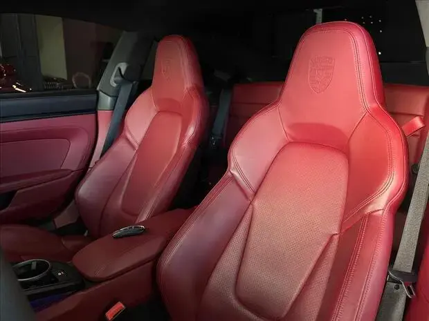 Porsche 911 3.0 24V H6 GASOLINA CARRERA GTS PDK