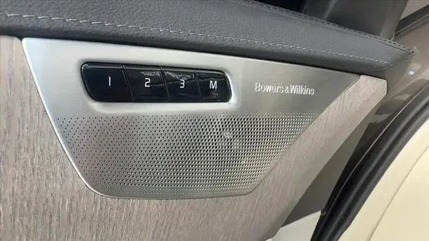 Volvo XC90 2.0 T8 HYBRID INSCRIPTION AWD GEARTRONIC