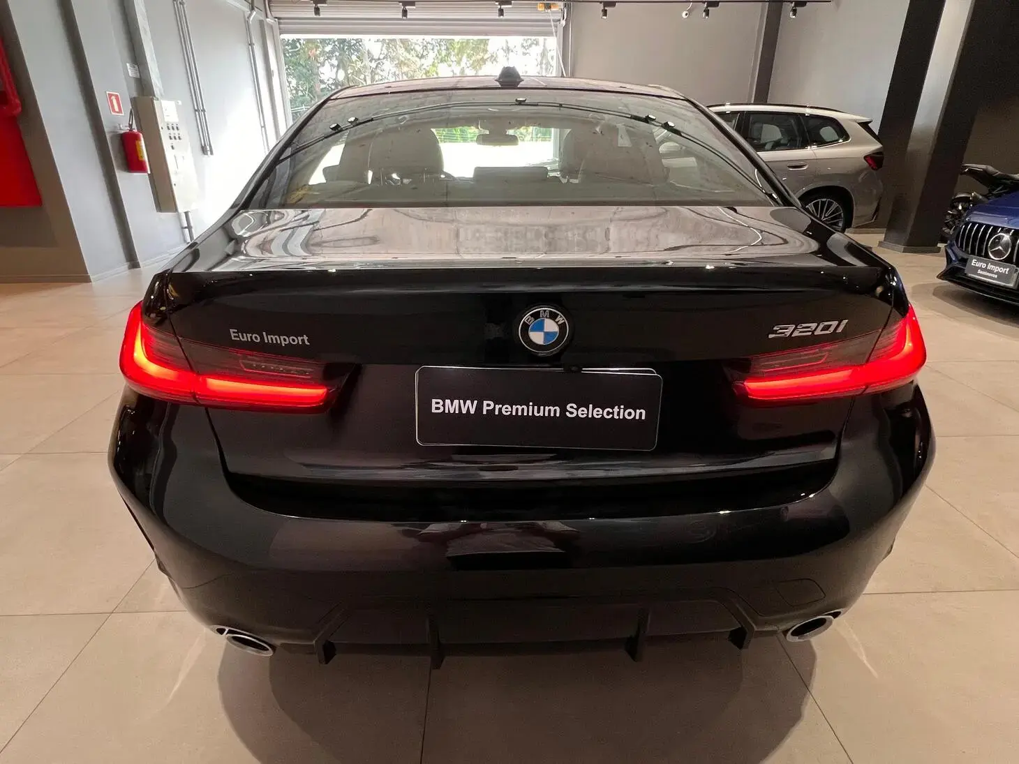 galeria 320i