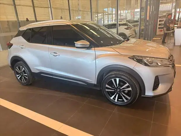 Nissan KICKS 1.6 16V FLEXSTART ADVANCE XTRONIC
