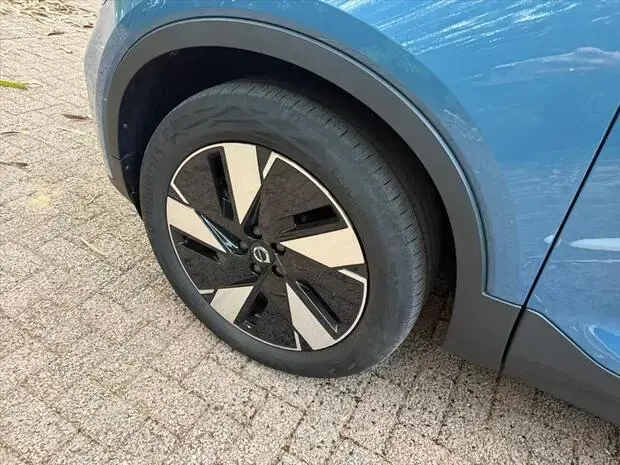 Volvo XC40 P6 RECHARGE ELECTRIC PLUS