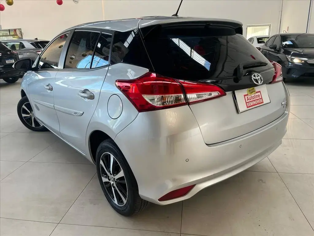 galeria YARIS