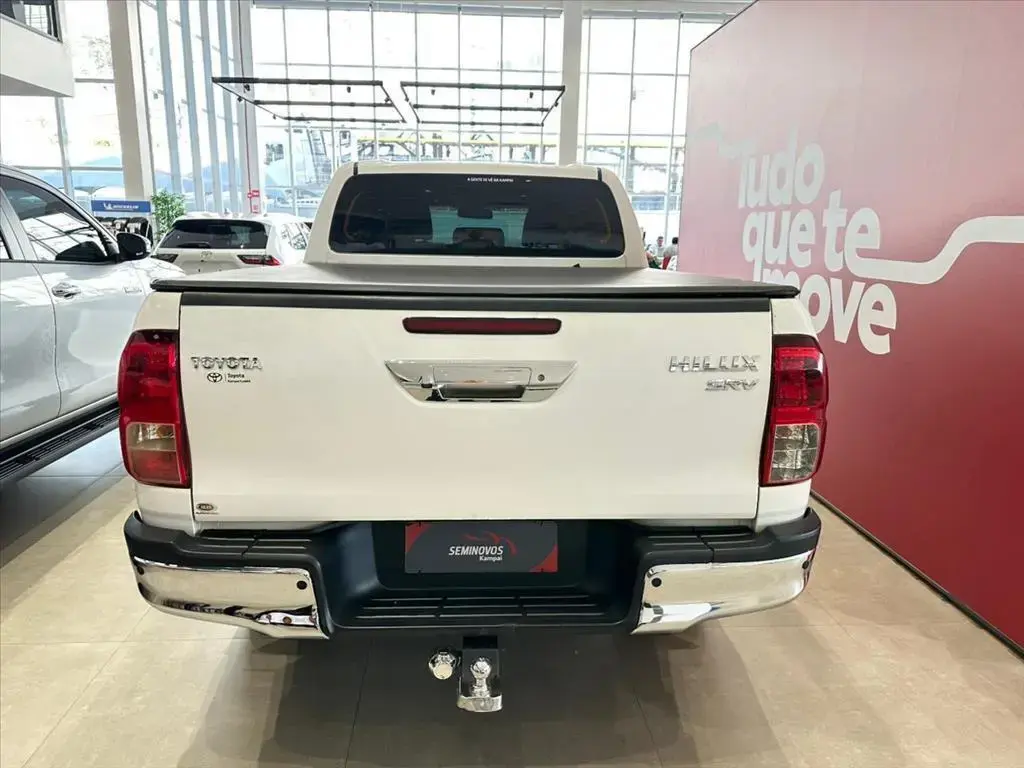 galeria HILUX
