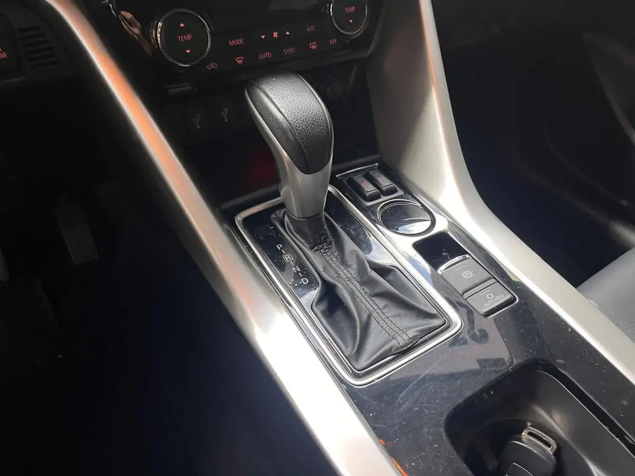 galeria Eclipse Cross
