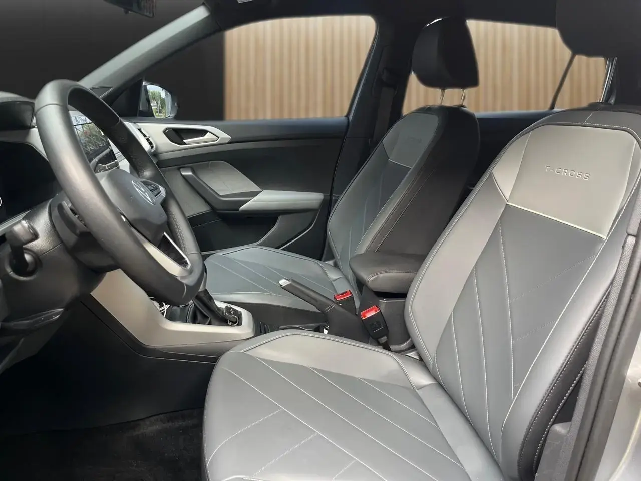 galeria T-Cross Comfor. 200 TSI 1.0 Flex 5p Aut.