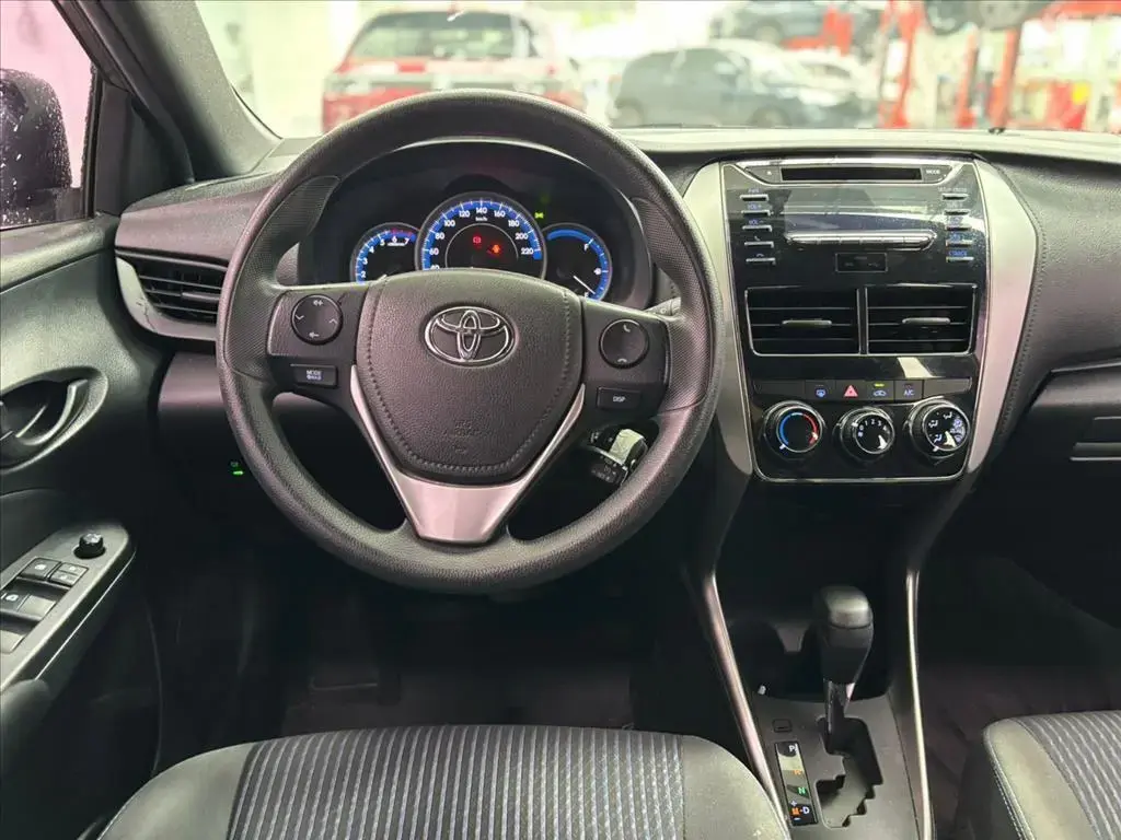 galeria YARIS