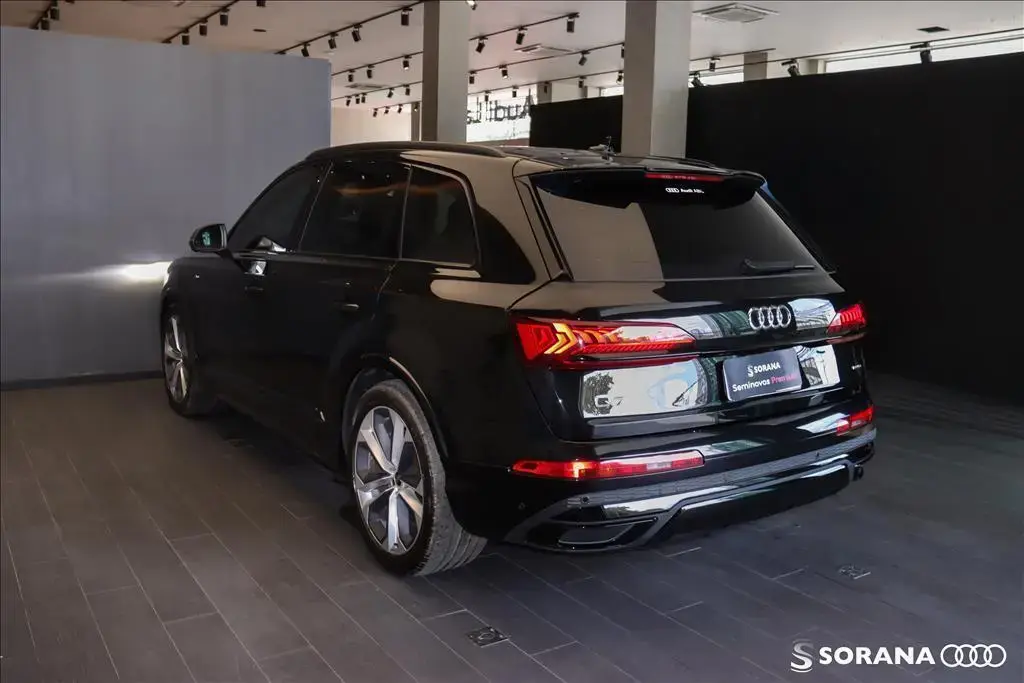 galeria Q7