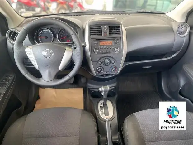 Nissan VERSA 1.6 16V FLEX SV 4P XTRONIC