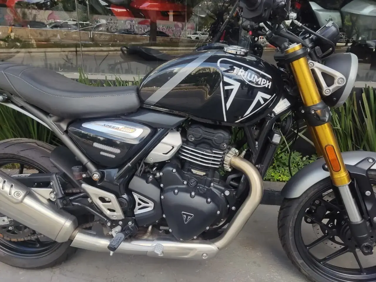 galeria Speed 400