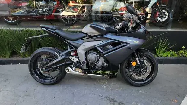 Triumph Daytona 660 ABS