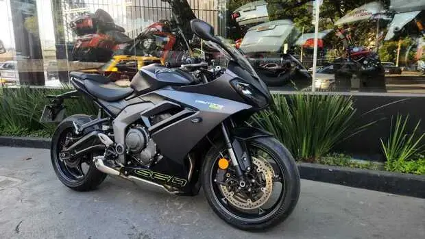Triumph Daytona 660 ABS