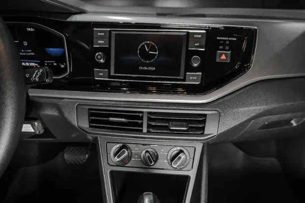 Volkswagen NIVUS 1.0 200 TSI TOTAL FLEX COMFORTLINE AUTOMÁTICO