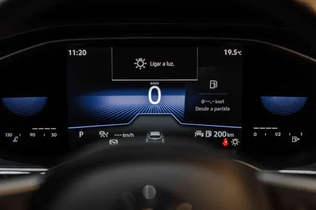 Volkswagen NIVUS 1.0 200 TSI TOTAL FLEX COMFORTLINE AUTOMÁTICO