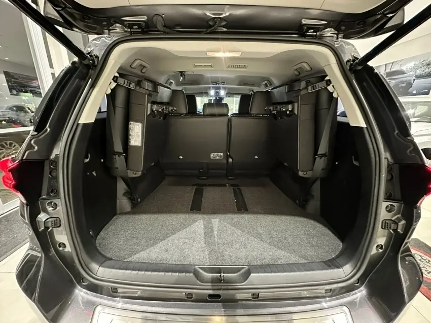 galeria HILUX SW4