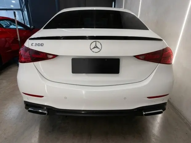 Mercedes Benz C 300 2.0 EQ BOOST HÍBRIDO AMG LINE 9G-TRONIC