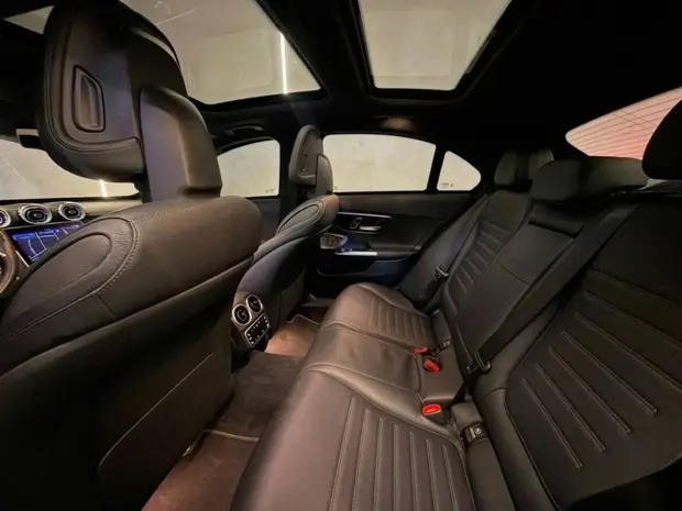 Mercedes Benz C 300 2.0 EQ BOOST HÍBRIDO AMG LINE 9G-TRONIC