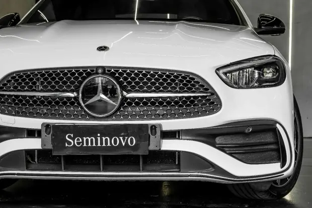 Mercedes Benz C 300 2.0 EQ BOOST HÍBRIDO AMG LINE 9G-TRONIC