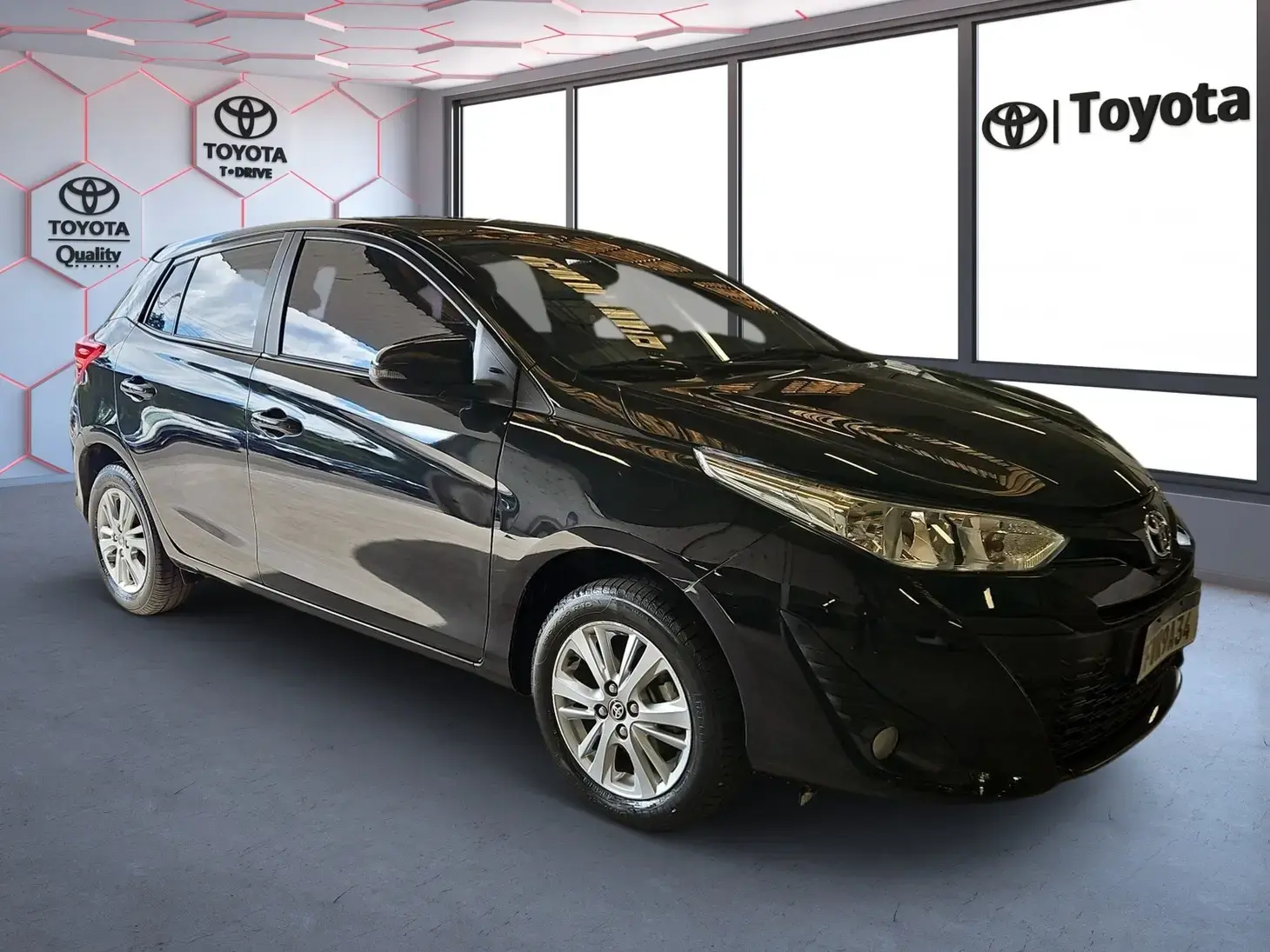 galeria Yaris