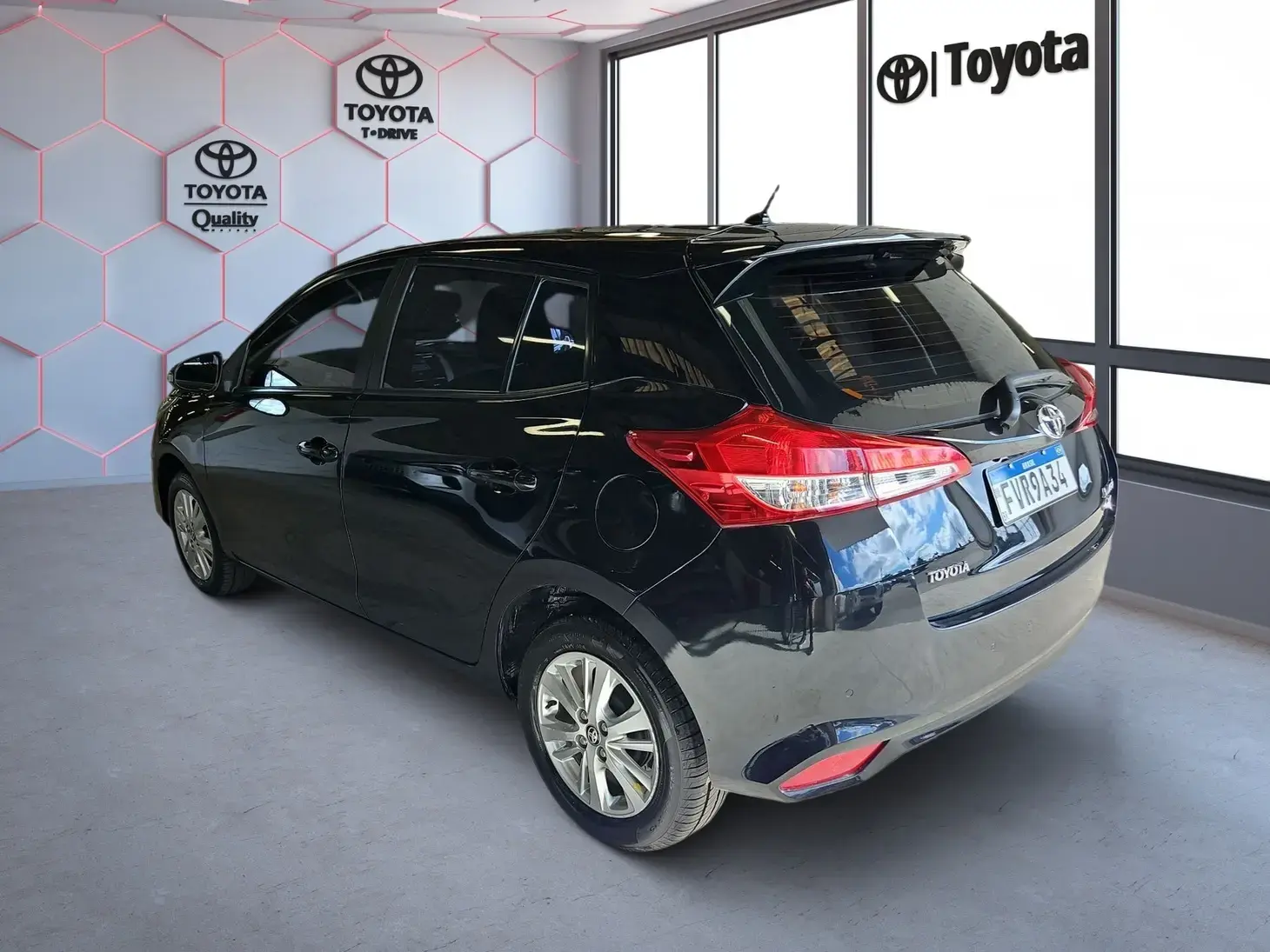 galeria Yaris