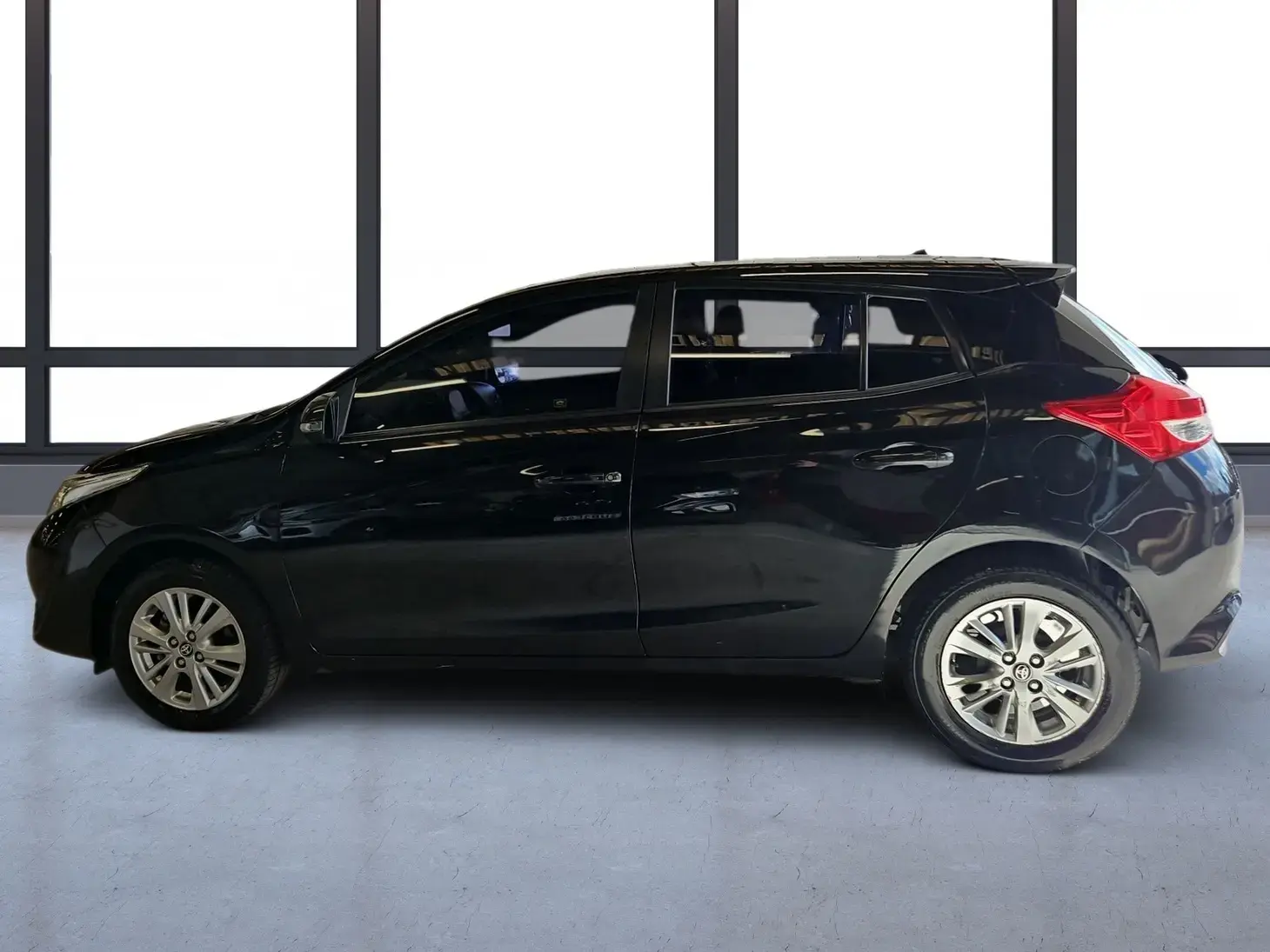 galeria Yaris