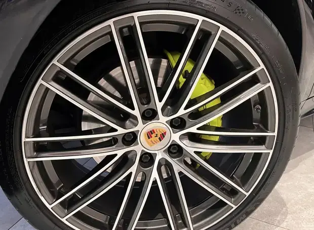 Porsche Cayenne E-Hybrid 3.0 V6