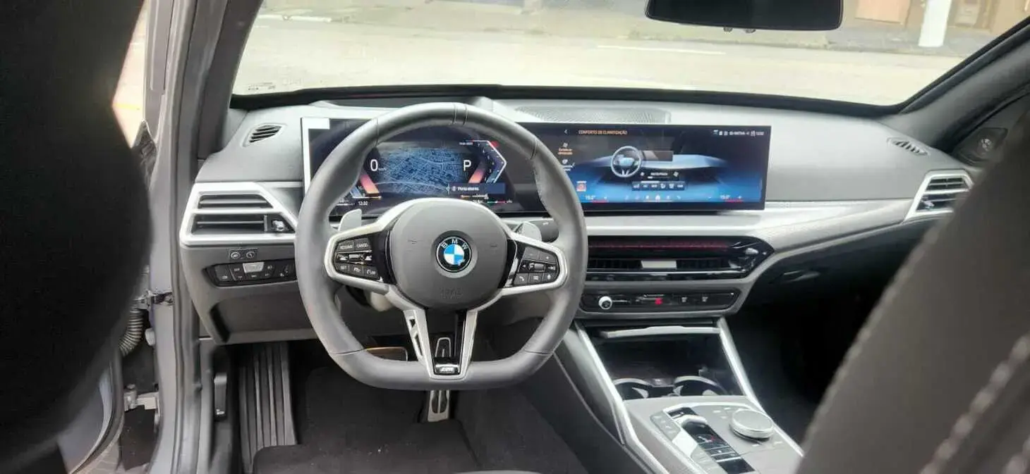 galeria 320i
