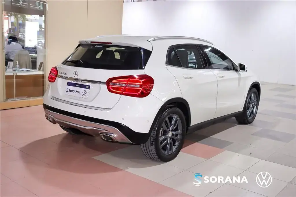 galeria GLA 200