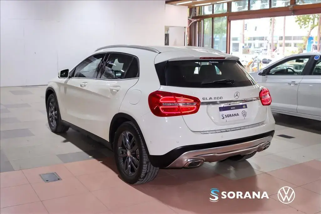 galeria GLA 200