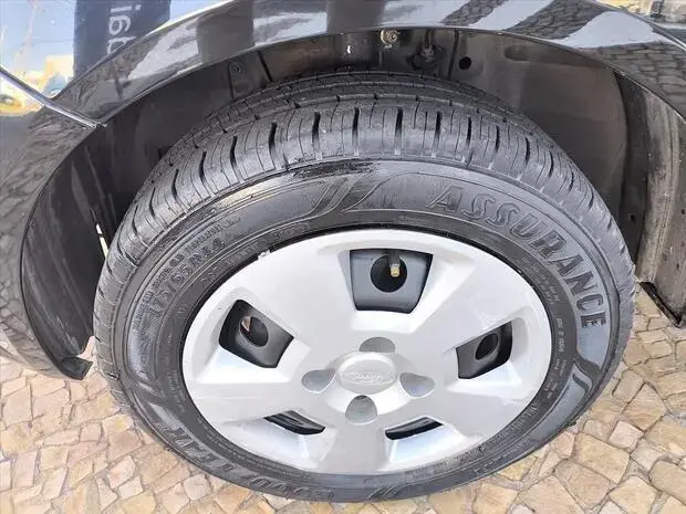 Ford FIESTA 1.6 MPI SEDAN 8V FLEX 4P MANUAL