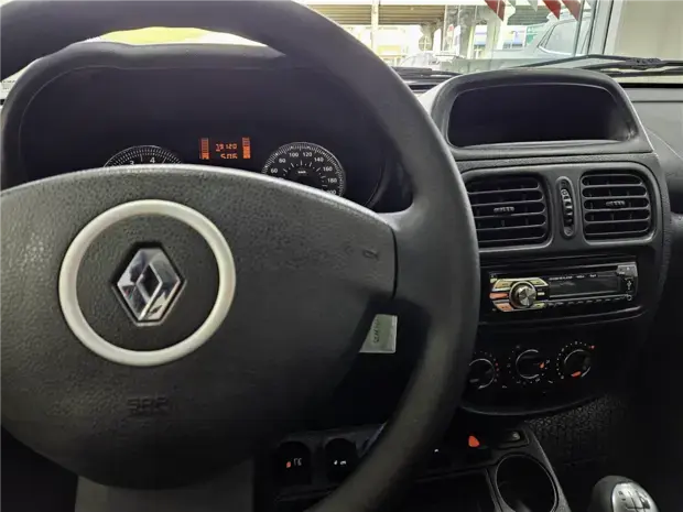 Renault CLIO 1.0 EXPRESSION 16V FLEX 4P MANUAL
