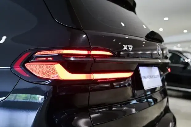 Bmw X7 M60i 4.4 Turbo (Aut.) (Híb.)