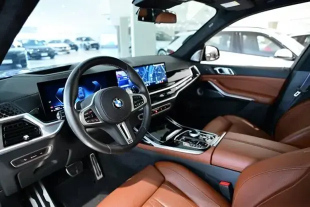 Bmw X7 M60i 4.4 Turbo (Aut.) (Híb.)